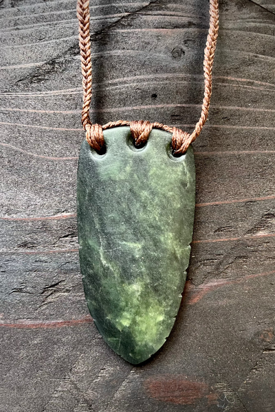 Niho pounamu